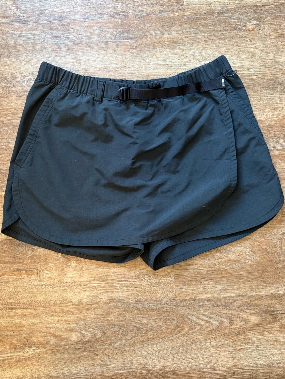 REI CO-OP TRAILMADE SKORT, SIZE M